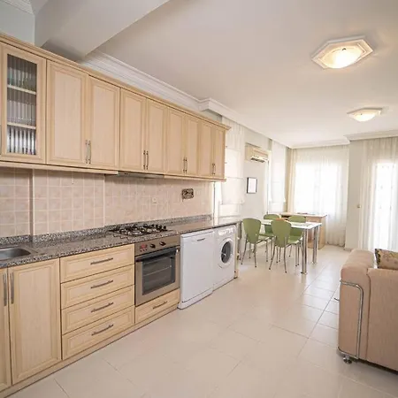 1 Bedroom House In The Heart Of פאטהיה