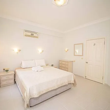 1 Bedroom House In The Heart Of Lejlighed